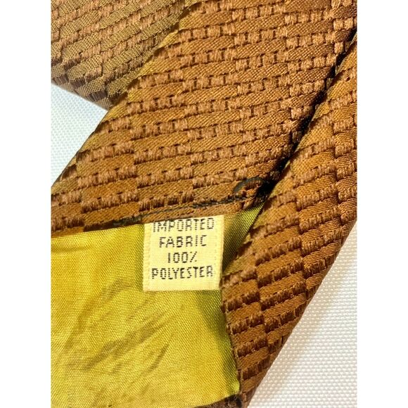 Vintage Brown Patterned 1960s Wide Tie - Picture 3 of 4